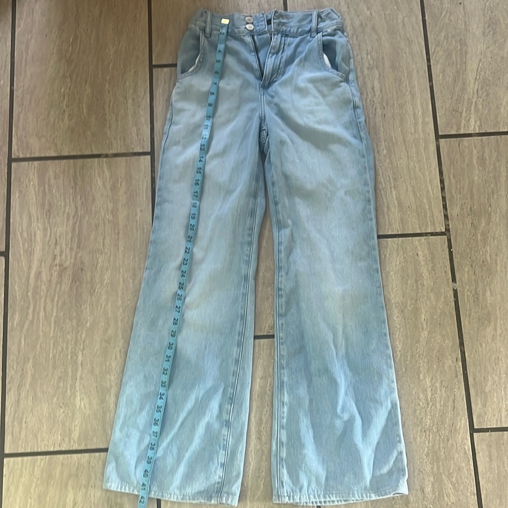 Uniqlo wide leg jeans